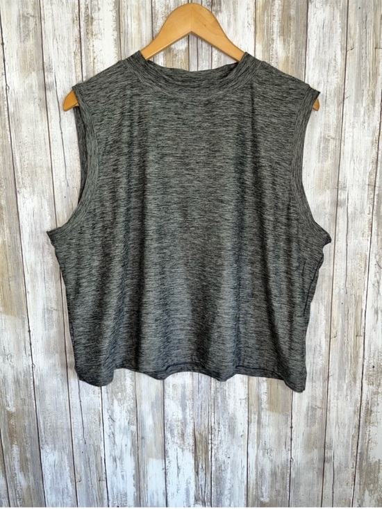 CALIA by Carrie Underwood Tops - Calia by Carrie Underwood Gray Cropped Muscle Tank XXL Sleeveless Athletic Top